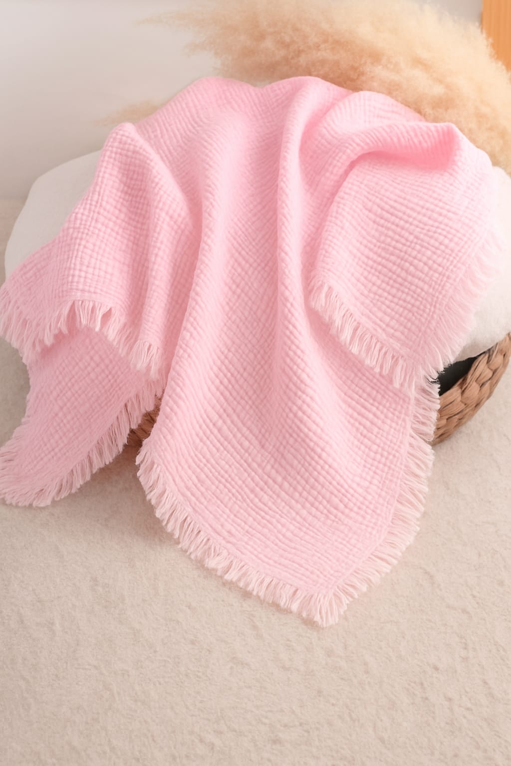 0232 Püskül Kenarlı 4 Kat Müslin Battaniye - Pembe