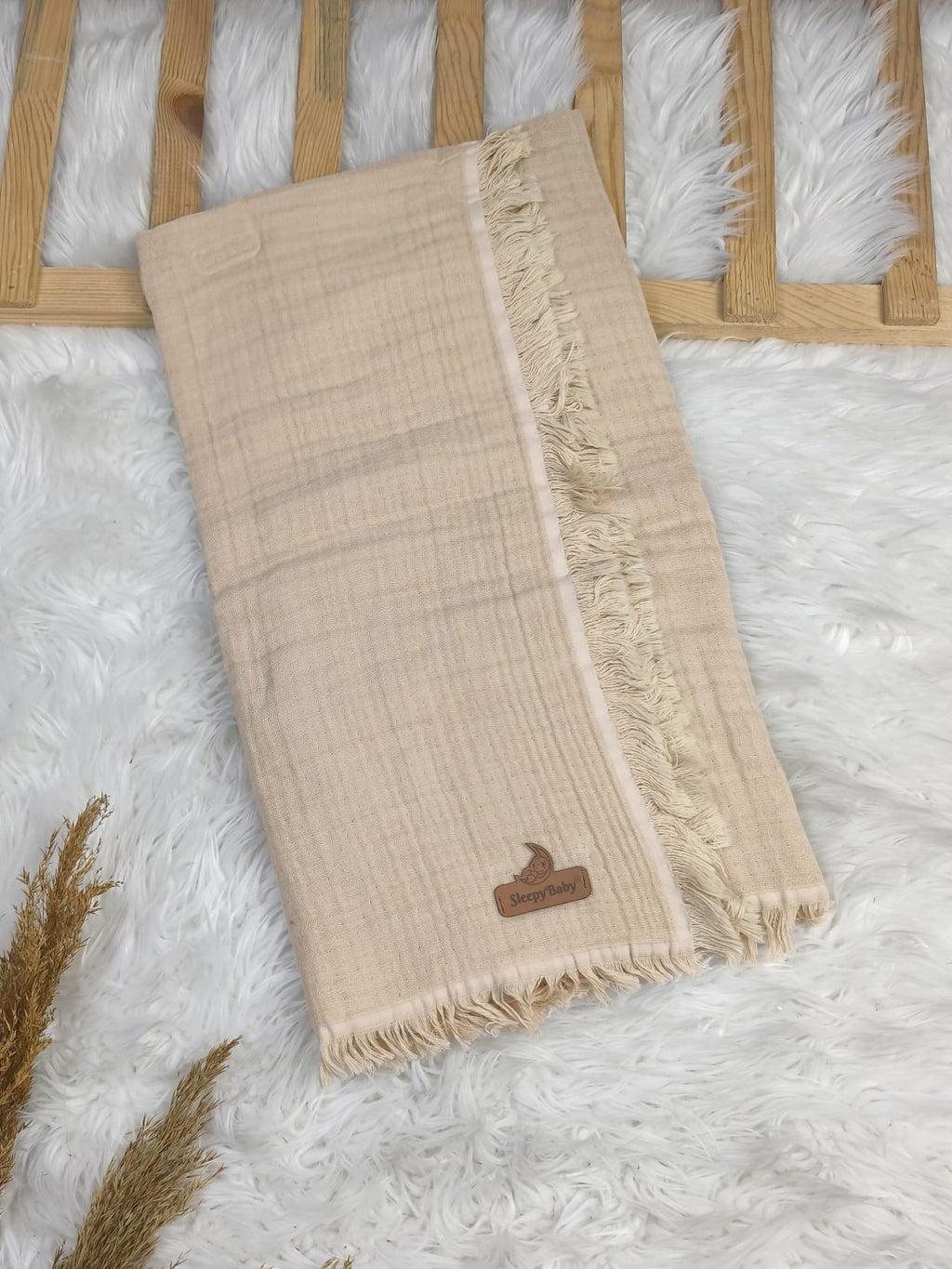 0232 Püskül Kenarlı 4 Kat Müslin Battaniye - Bej