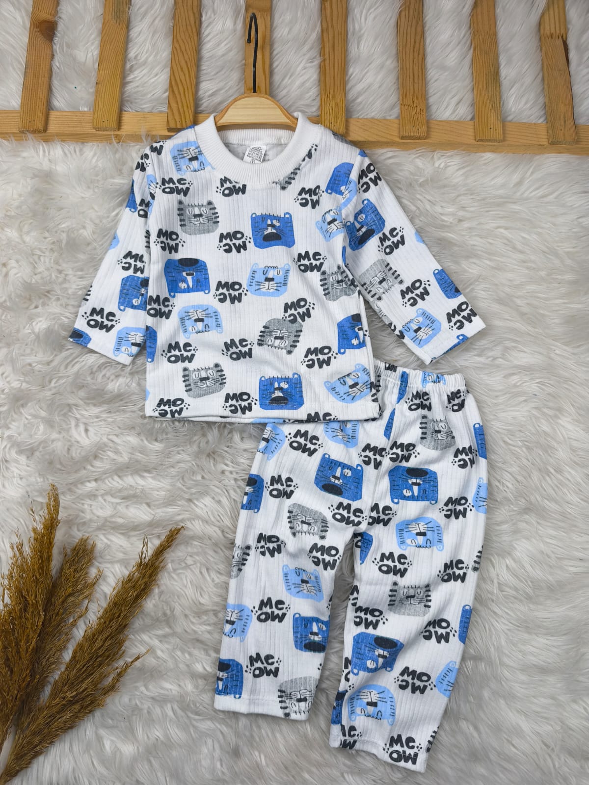 1008 MEOW YAZILI PİJAMA TAKIMI