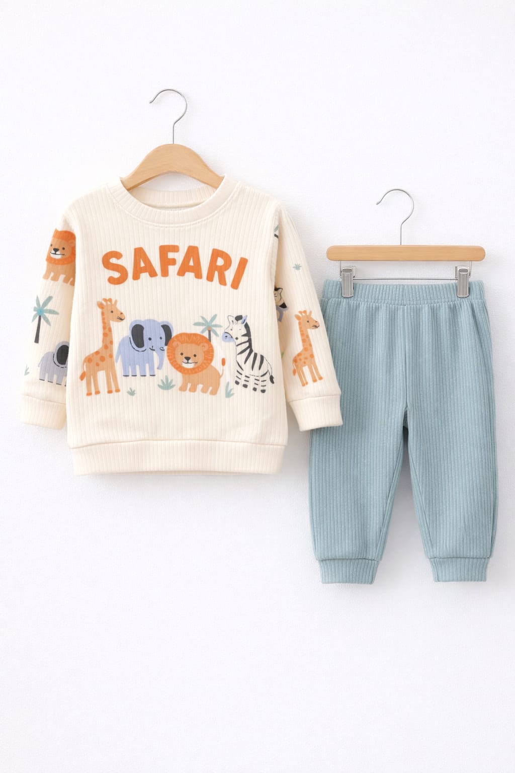 1976 SAFARİ MEVSİMLİK TAKIM