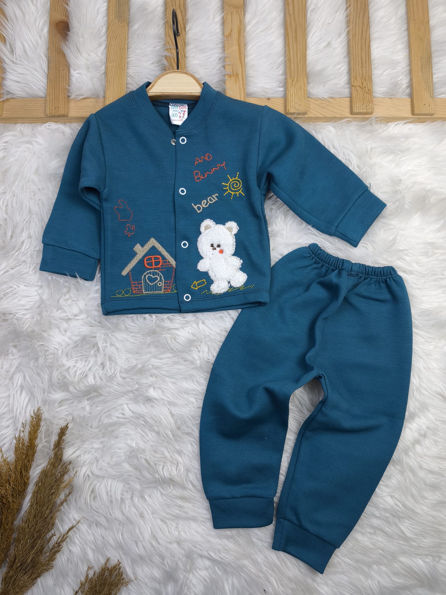 1910 AYICIK Nakışlı Önden Çıtçıtlı Takım