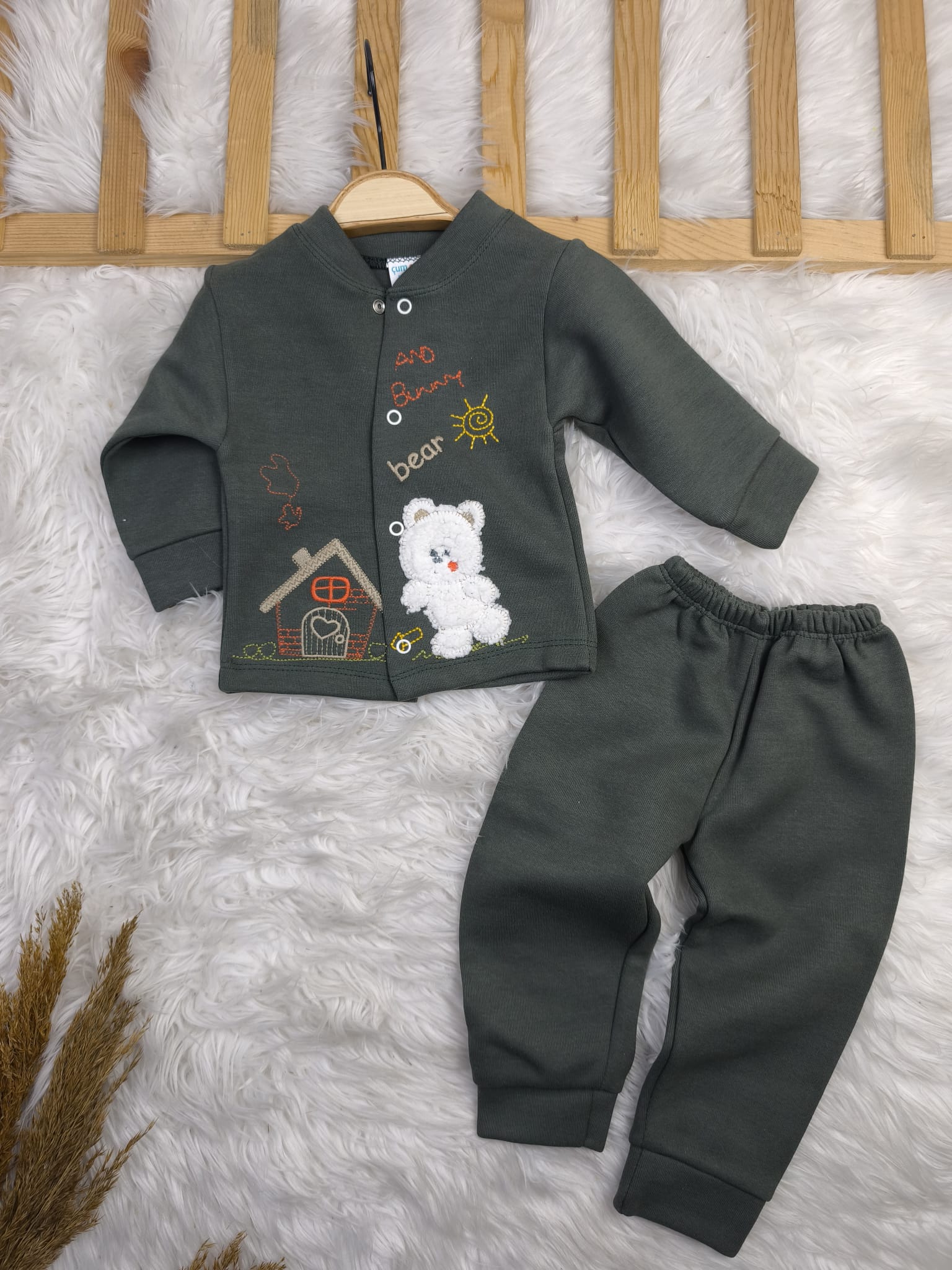 1910 AYICIK Nakışlı Önden Çıtçıtlı Takım