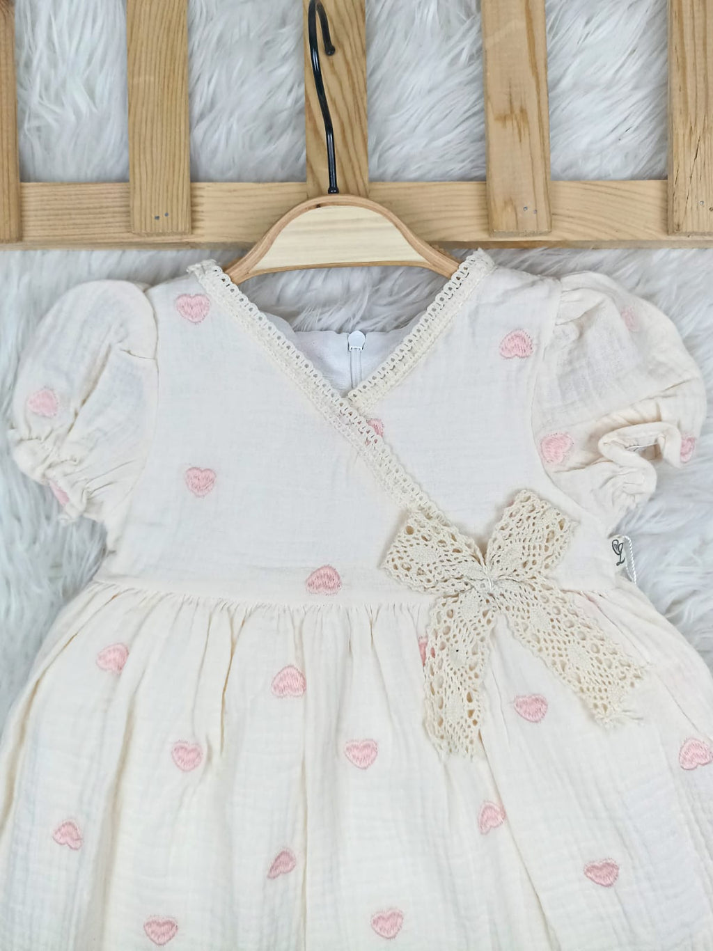 4205 KALP NAKIŞLI YAKA DETAY KETEN ELBİSE  - 9-12 Ay