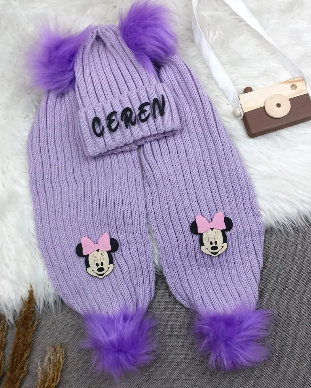 B0203 LİLA-MOR İSME ÖZEL TRİKO ATKI BERE SETİ  - 2