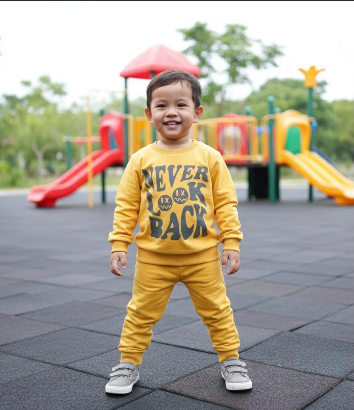 1903 NEVER LOOK YAZILI 2 İP PENYE MEVSİMLİK TAKIM  - Sarı / 1-2 yaş