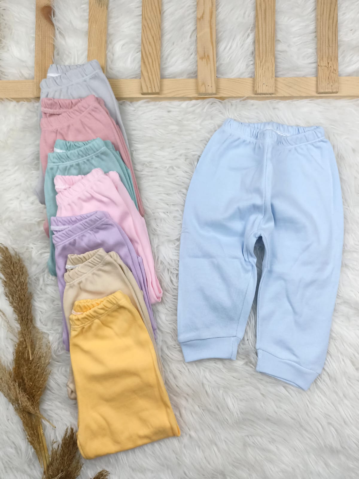 1032 DÜZ RENK BEBE PENYE  TEK ALT  - bej / 6-9 Ay