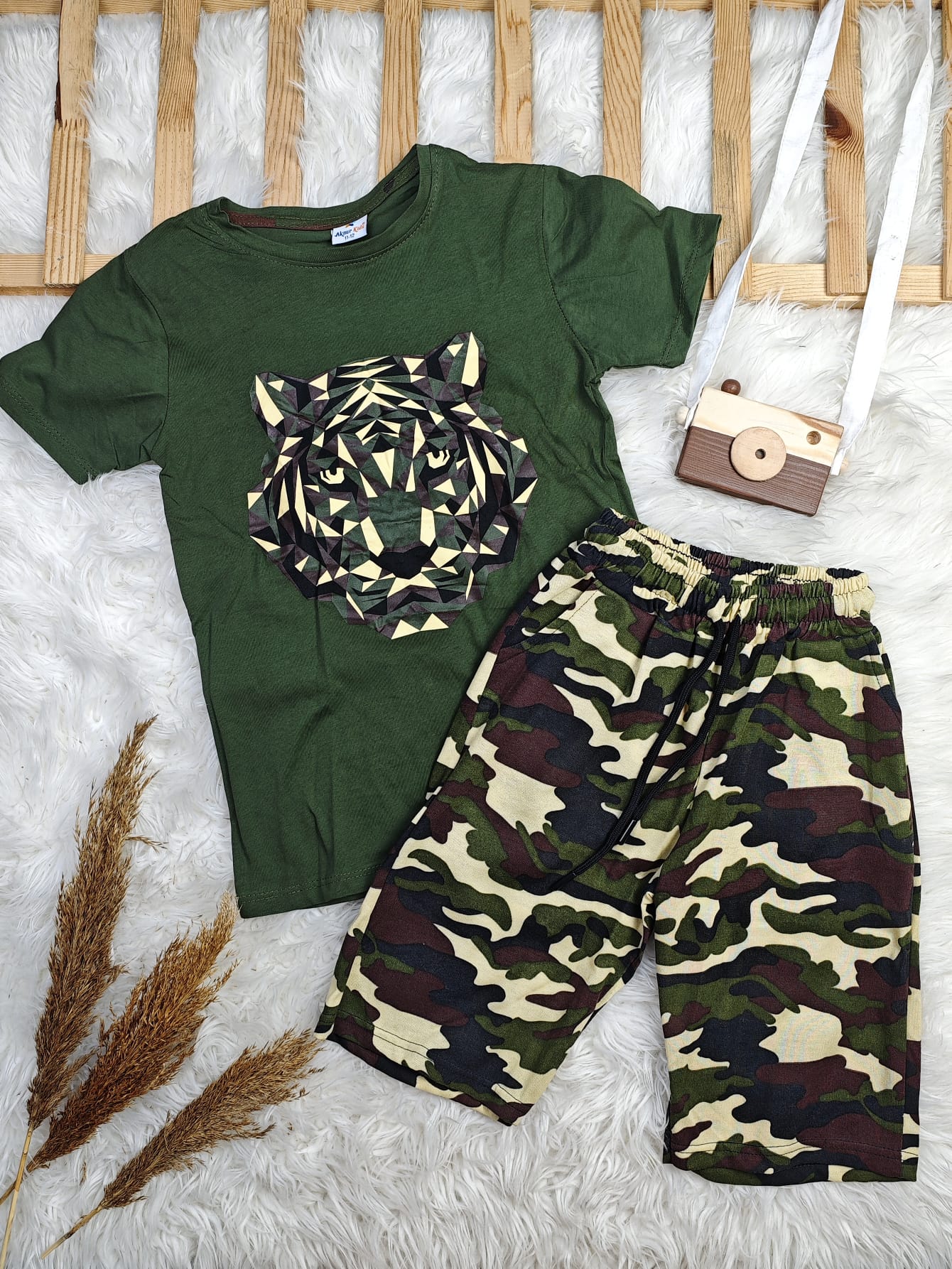 9182 KAMUFLAJ KAPLAN ŞORTLU TAKIM  - Beyaz / 11-12 Yaş