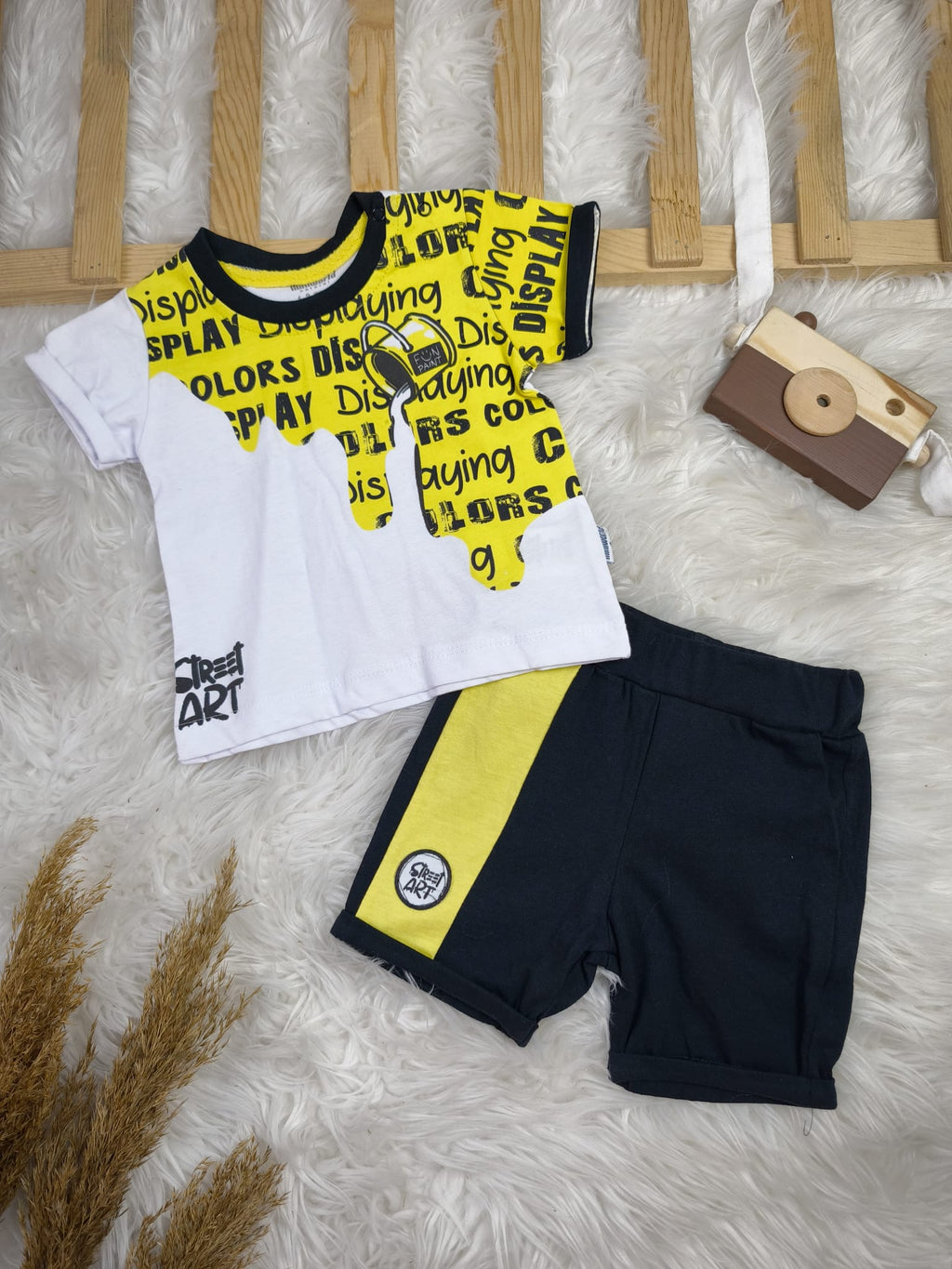 1875 Yazı Boya Desenli Şortlu Takım  - 6-9