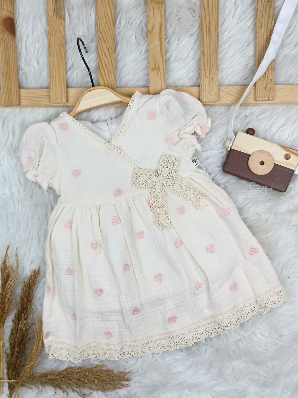 4205 KALP NAKIŞLI YAKA DETAY KETEN ELBİSE  - 6-9 Ay