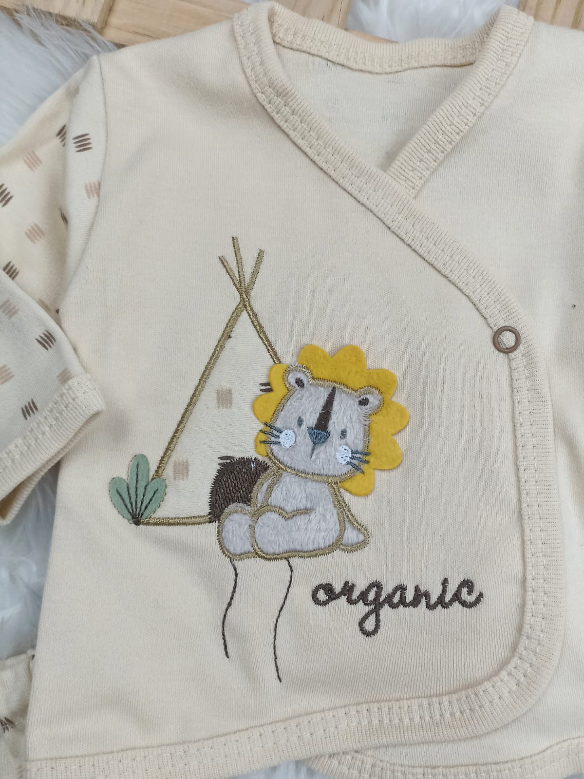 390424 ASLAN NAKIŞLI ORGANİK LÜX 7'Lİ HASTANE ÇIKIŞI SETİ