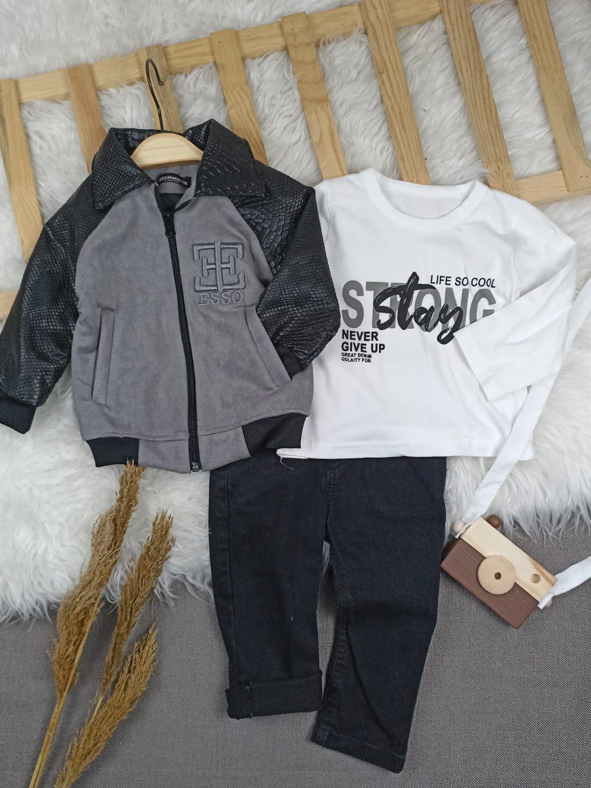 TKM-1130 DERİ DETAYLI MONTLU KOT PANTOLONLU 3'LÜ TAKIM - 12-18 Ay