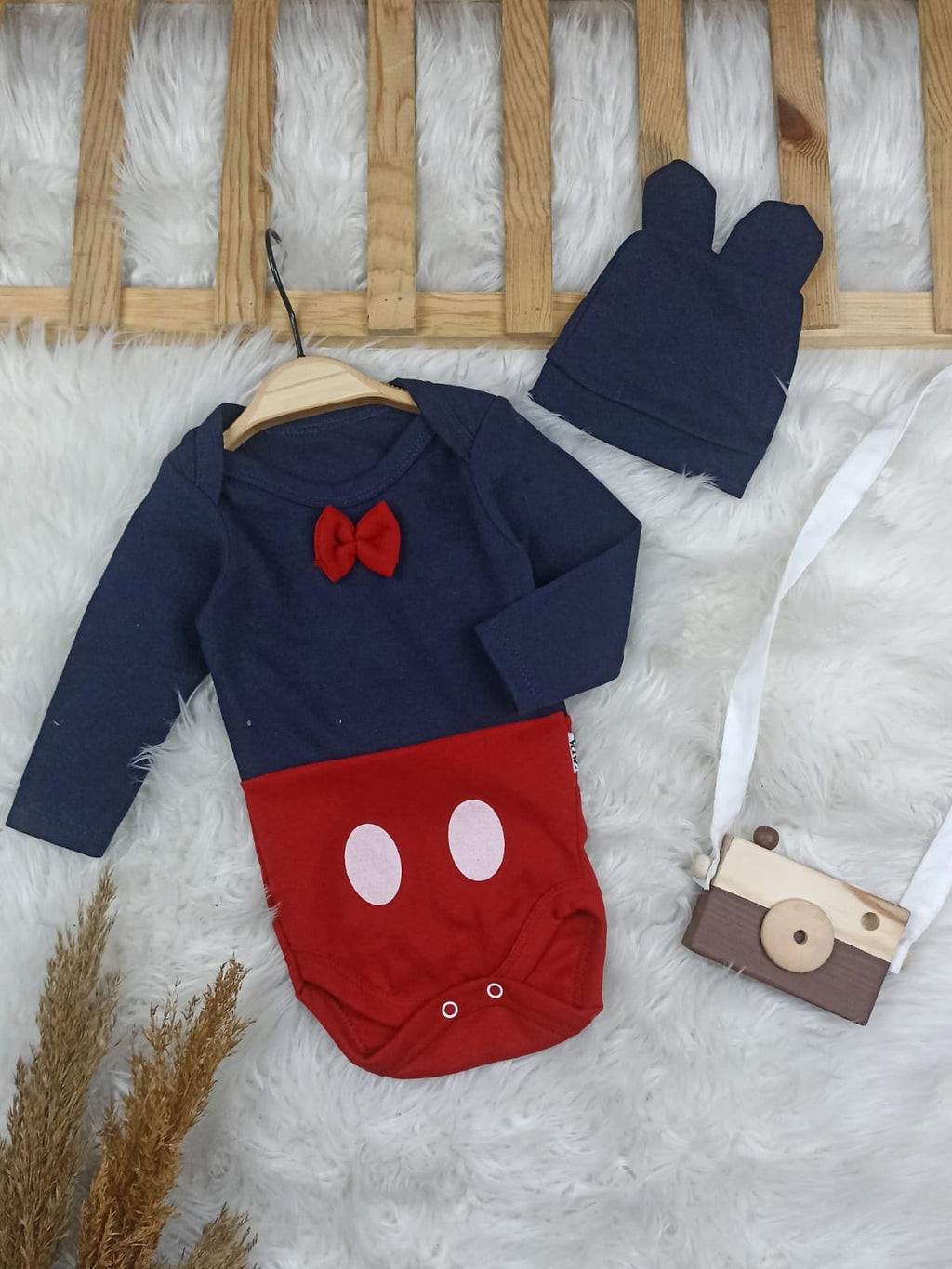 2557 PAPYONLU MİCKEY ŞAPKALI ÇITÇITLI BADY  - 9-12 Ay