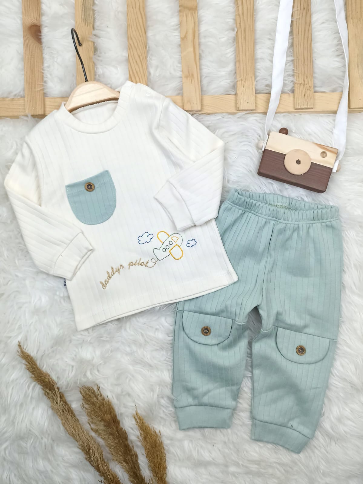 1846 PİLOT CEP KAPAKLI MEVSİMLİK TAKIM  - Kahve / 6-9 Ay