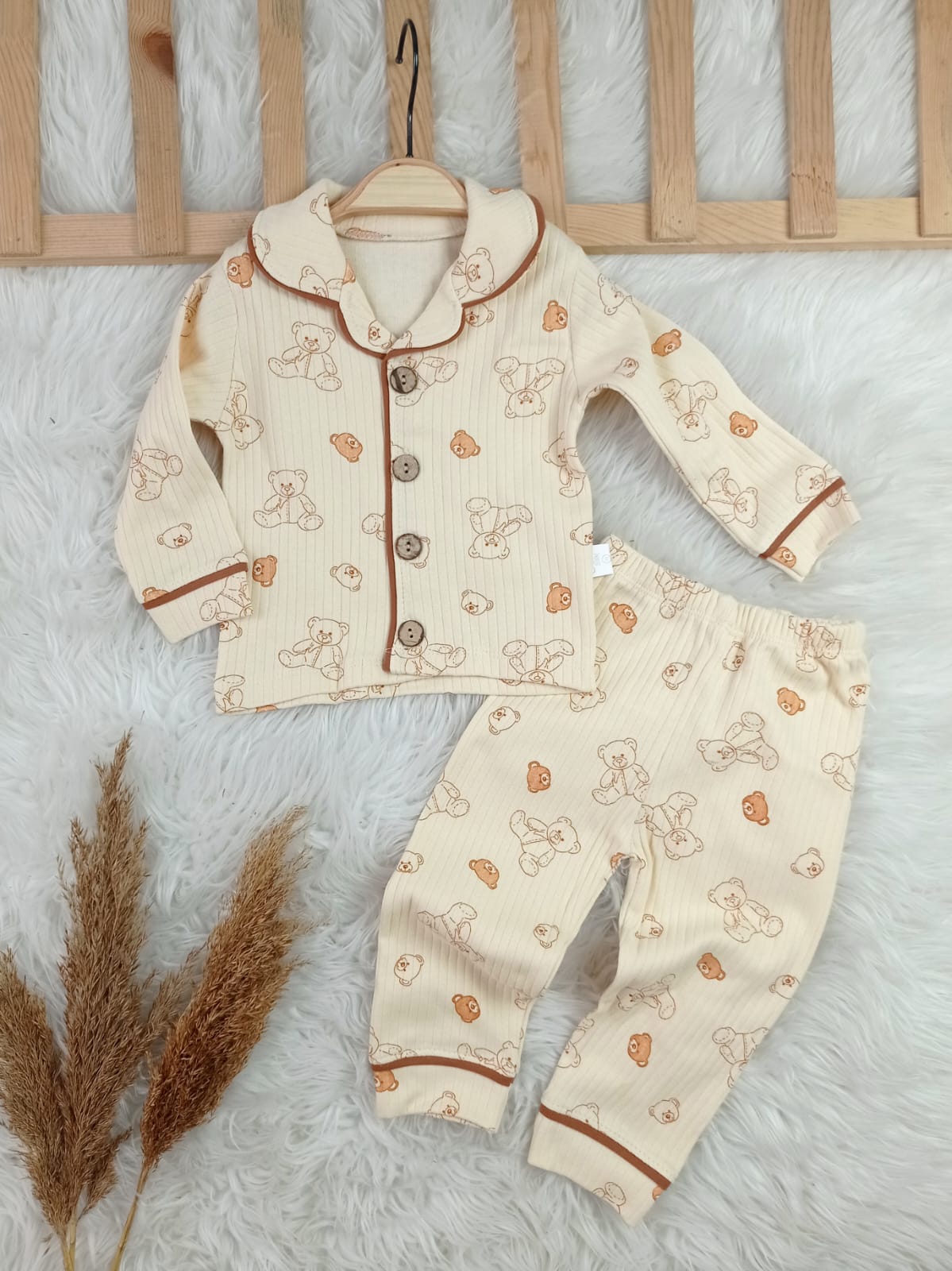 4458  AYICIK ÖNDEN DÜĞMELİ BİYELİ PİJAMA TAKIMI  - 2 Yaş