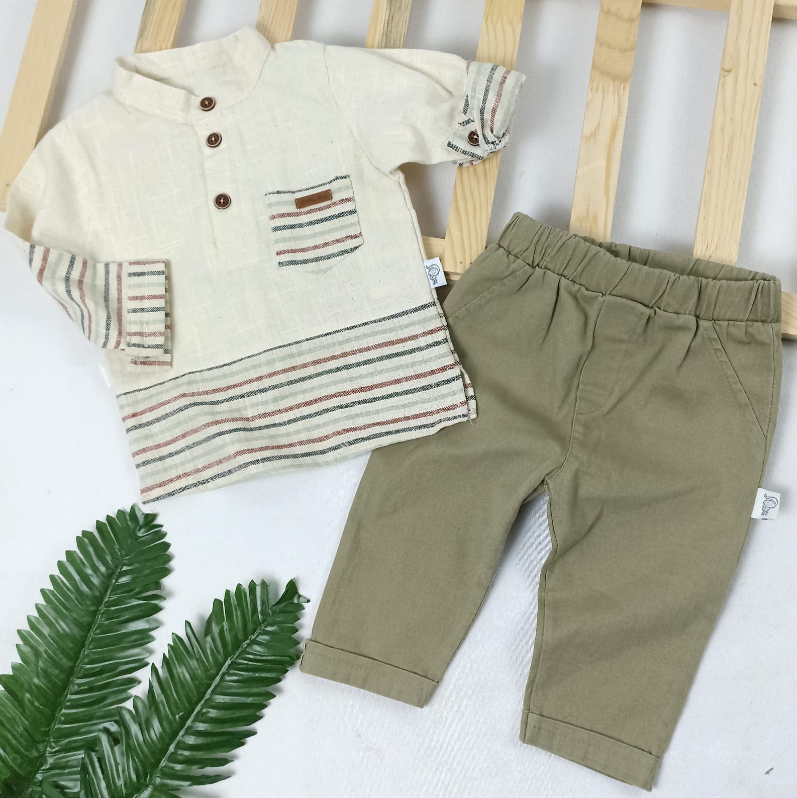 TKM-1865 Çizgili Dokuma Gömlekli Pantolonlu Takım - Mavi / 18