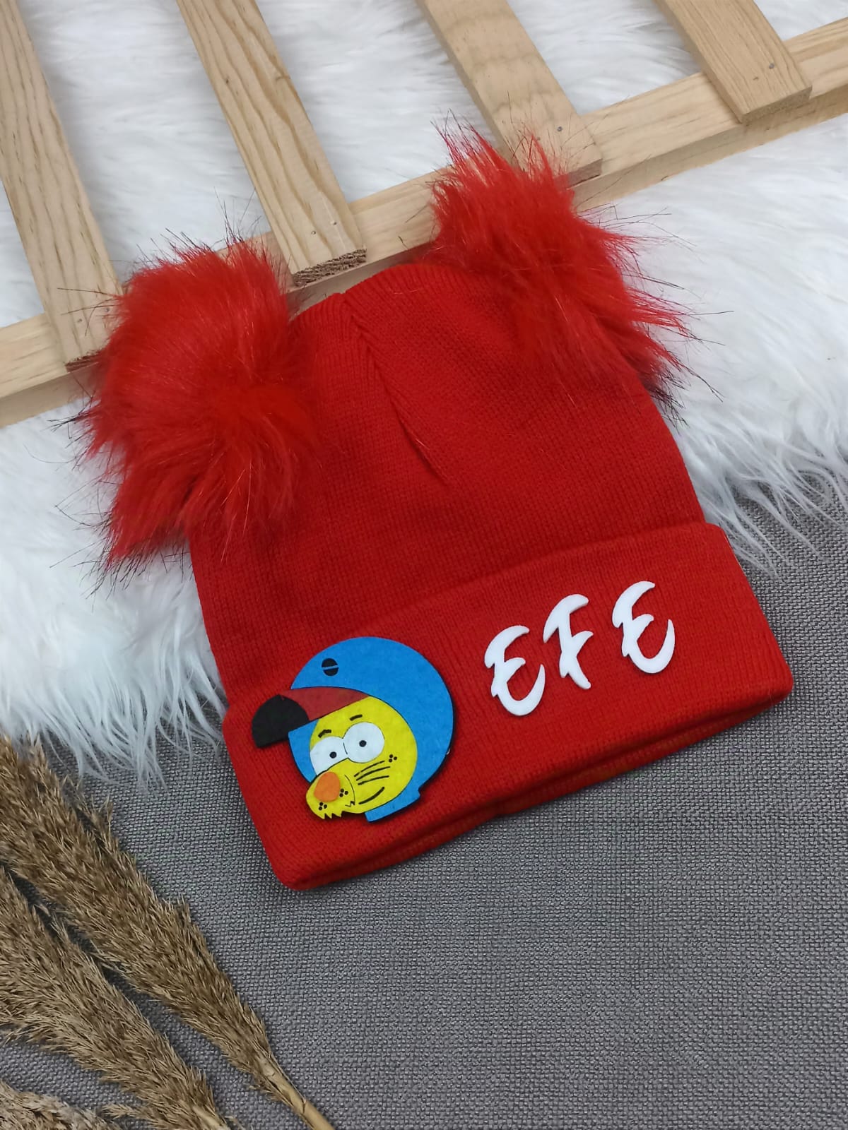 B0320 KIRMIZI PONPON ERKEK İSME ÖZEL TRİKO BERE - 1