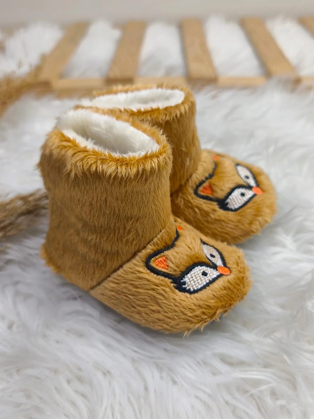 7032 TİLKİ NAKIŞ PANDUF - 20-21